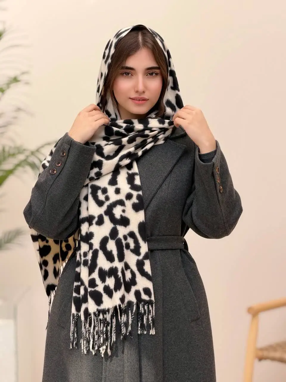 3929- شال موهر tino